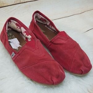 Toms canvas red slip on boat shoes size 8